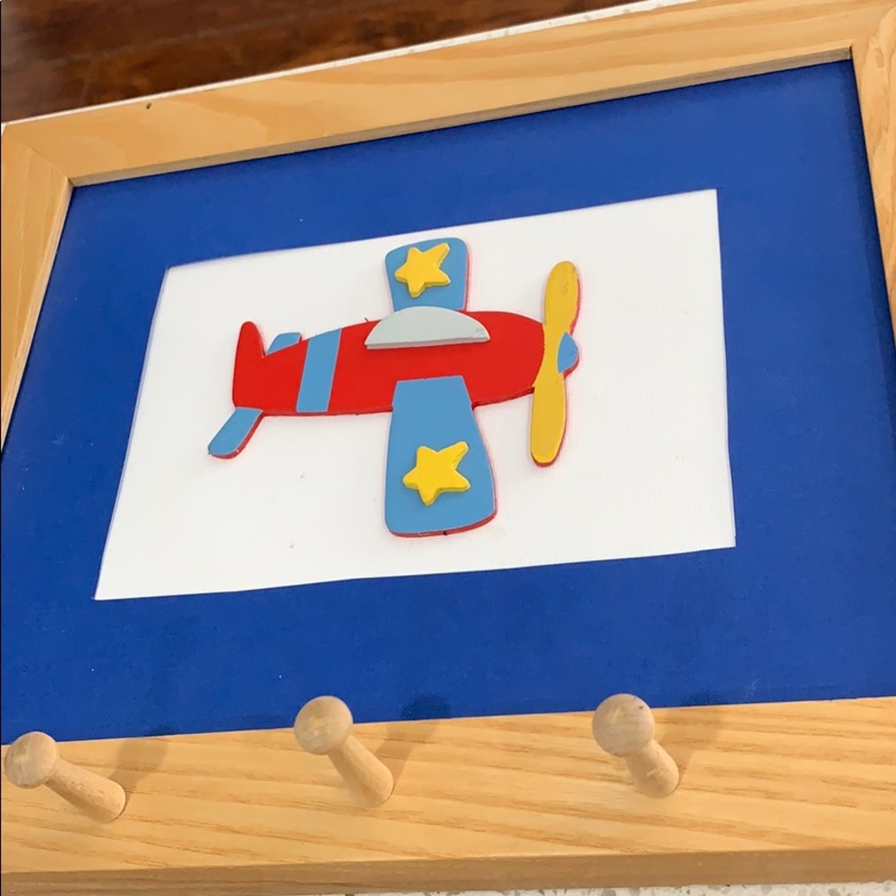 child’s room wall art train and airplane decor - Picture 4 of 8